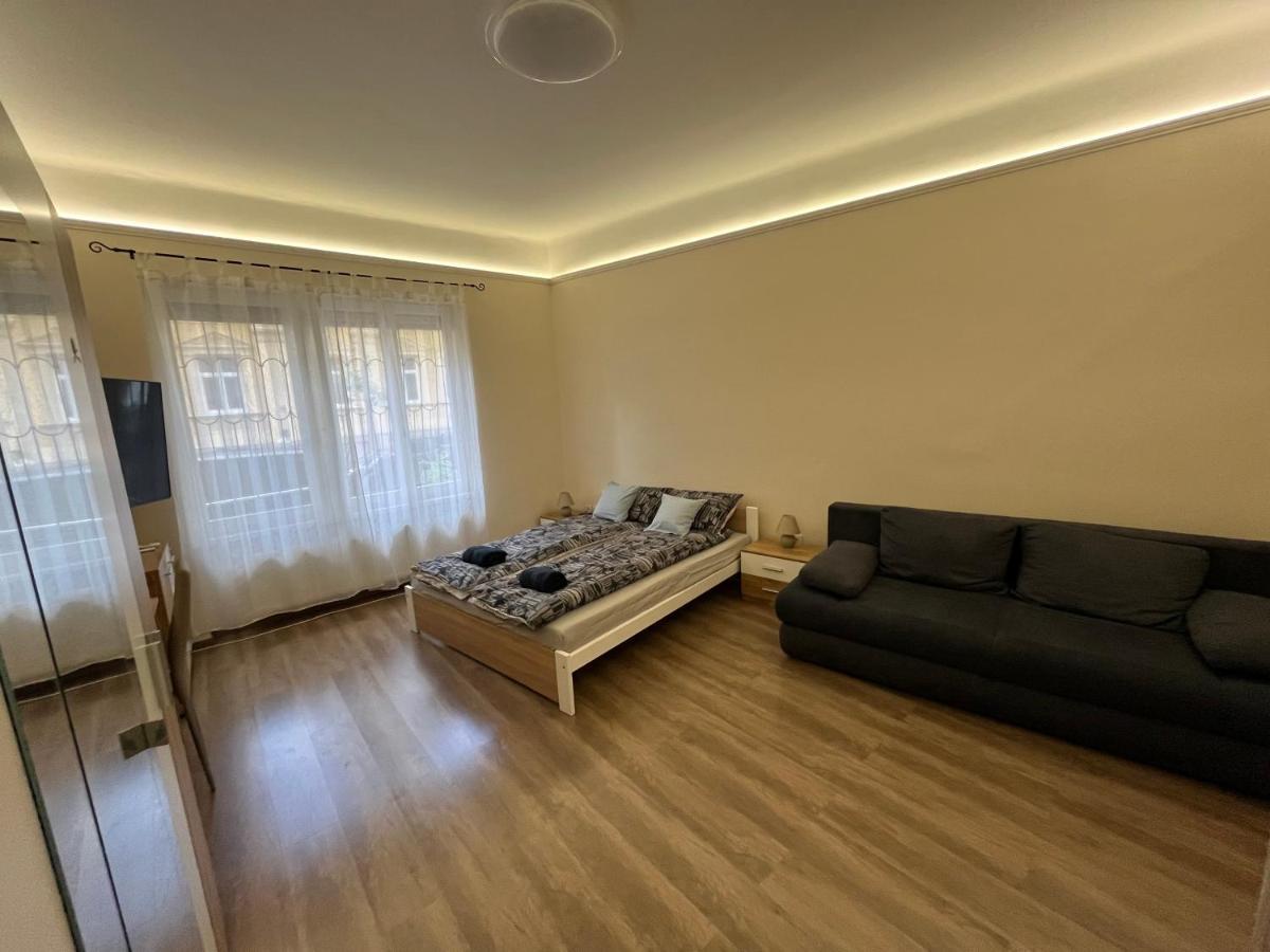 Albi Apartman แซแก็ด ภายนอก รูปภาพ